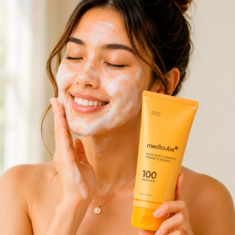 Limpiador Facial Medicube Kojic Acid Turmeric Toning - 120g