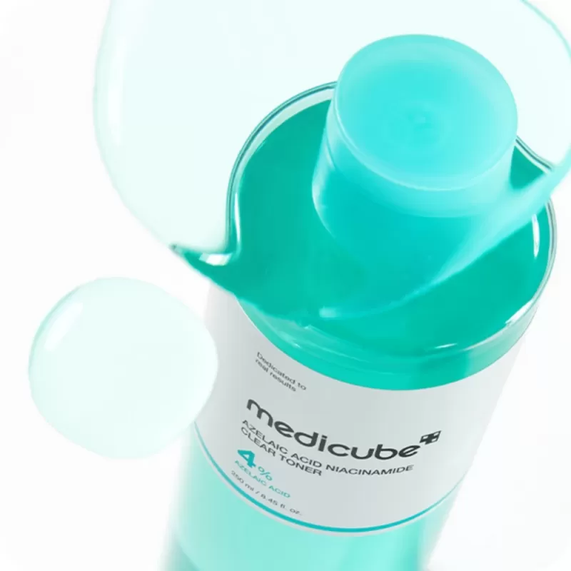 Tónico Facial Medicube 4% Azelaic Acid Niacinamida Clear - 250mL